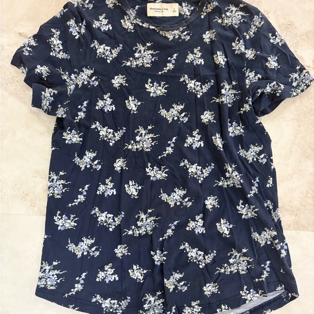 Abercrombie & Fitch T-Shirt